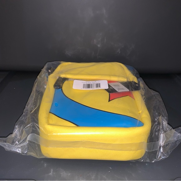 ‘Crossbody Wallet’ Pixar Luxo Ball - Picture 5 of 12